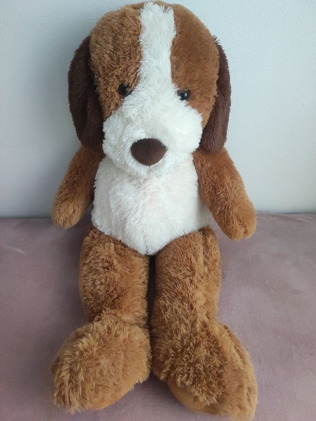 Perro peluche gigante