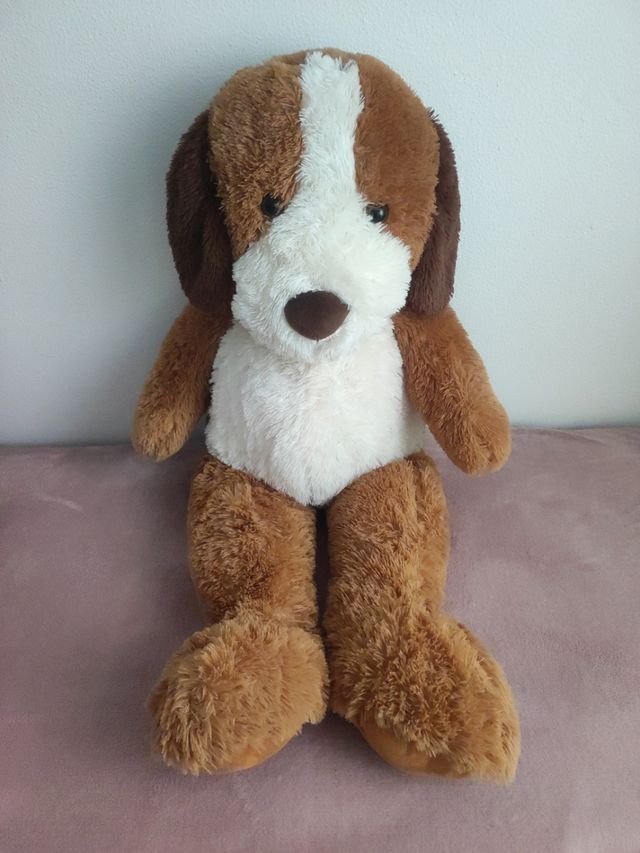 Perro peluche gigante