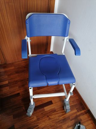 silla ruedas baño discapacitados KMINA 
