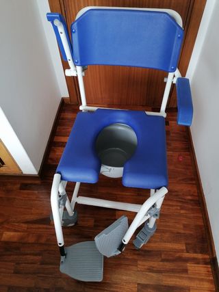 silla ruedas baño discapacitados KMINA 