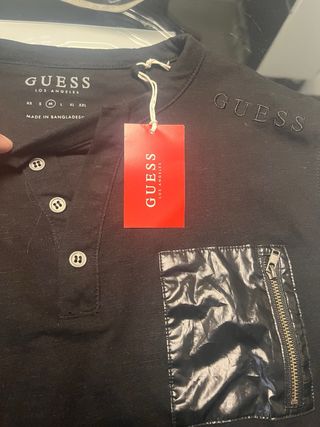 Camiseta manga larga guess talla M 