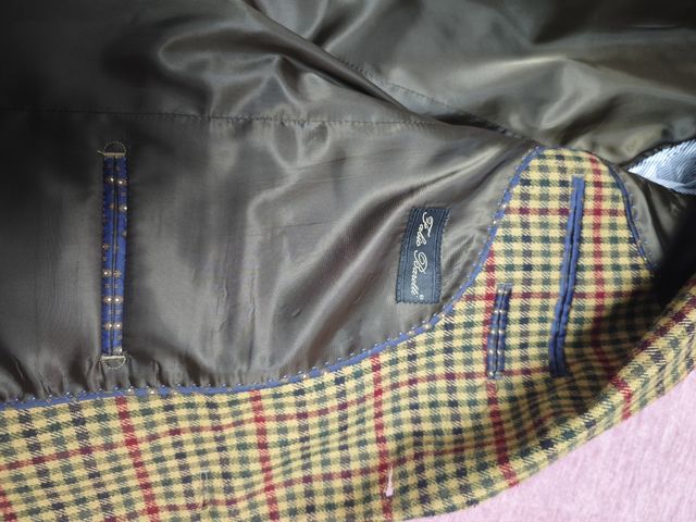 CHAQUETA DE LANA NUEVA , IMPECABLE 