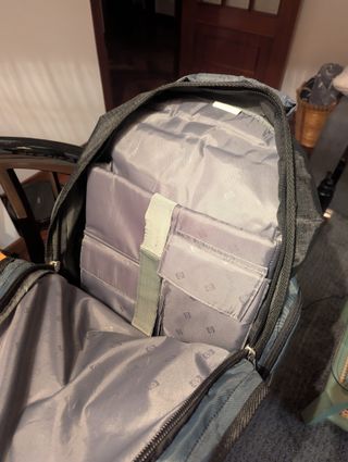 Mochila HP para Portátil con Múltiples Compartimen