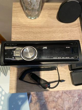 Radio JVC KD R45 "REGALO CARGADOR MICRO USB"