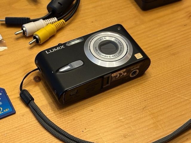 FOTOCAMERA DIGITALE Panasonic Lumix DMC FX3
