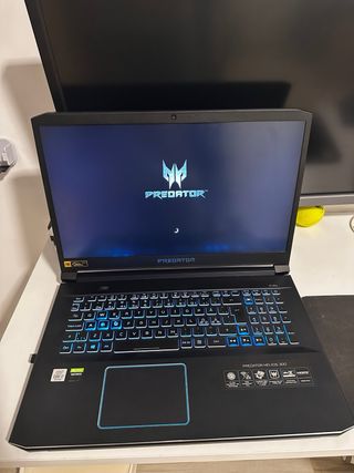 Ordenador acer predator hellios 300