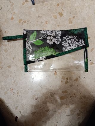 Cartera impermeable