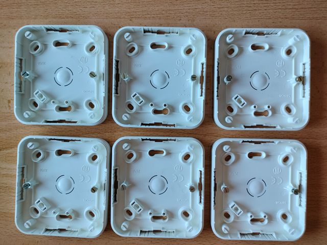 CAJA SUPERFICIE 1 ELEMENTO BLANCO SIMON 73750-30 