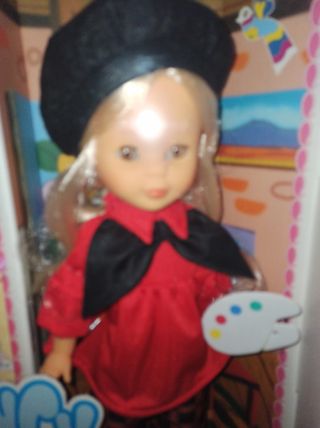 Muñeca nancy pintora 2018