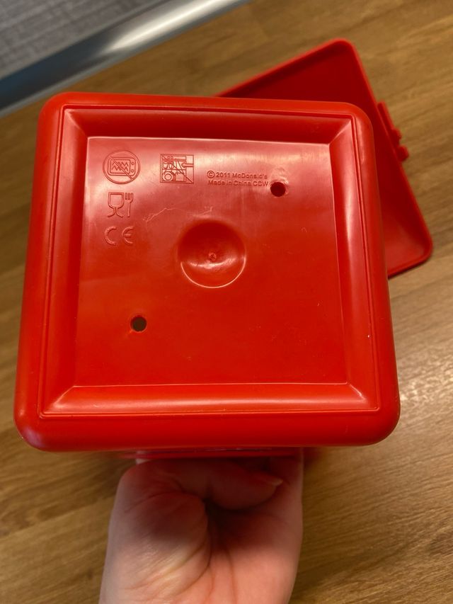 Scatola di plastica Happy meal Mc Donald