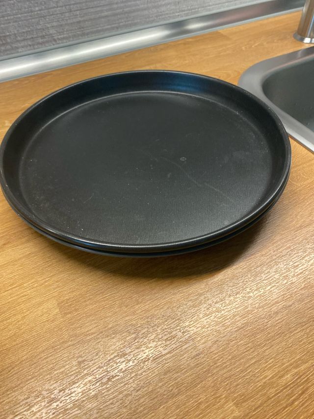 Piatto antiaderente per micro onde