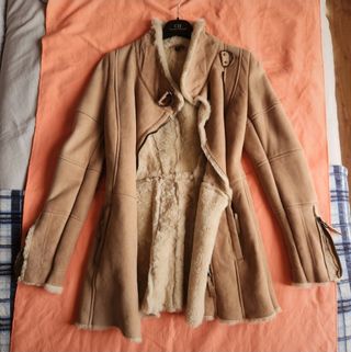 Abrigo de piel de cordero/ Lambskin coat