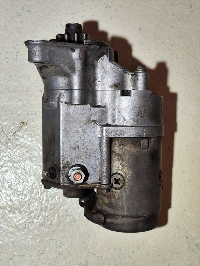 Motor de arranque Hilux 2.4D 1991