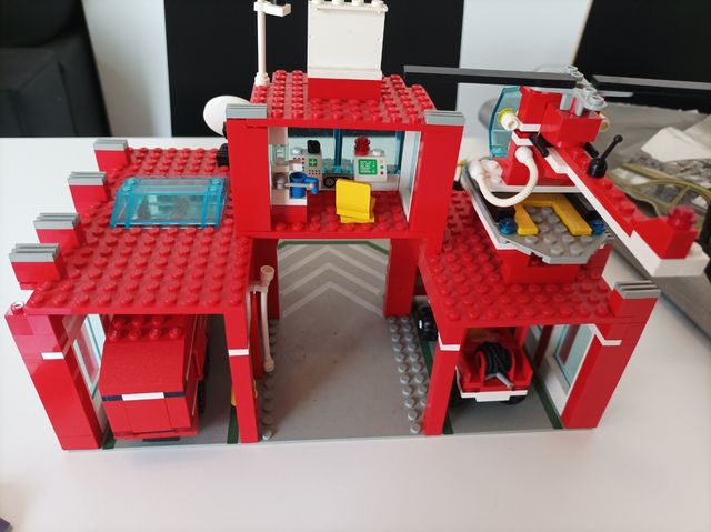 Bomberos lego 6389