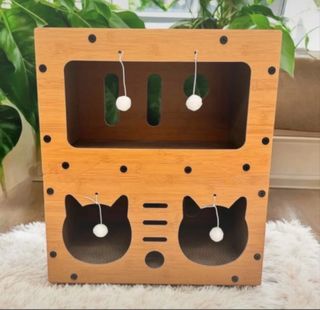 Bellissima nuova cuccia a due piani in legno