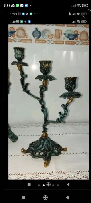 Precioso conjunto reloj y 2 candelabros