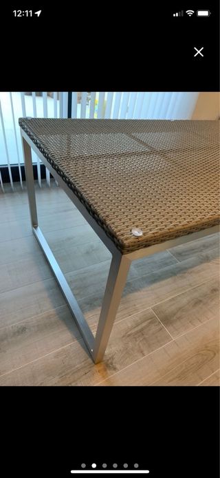 Mesa de comedor de jardin. 2x1m