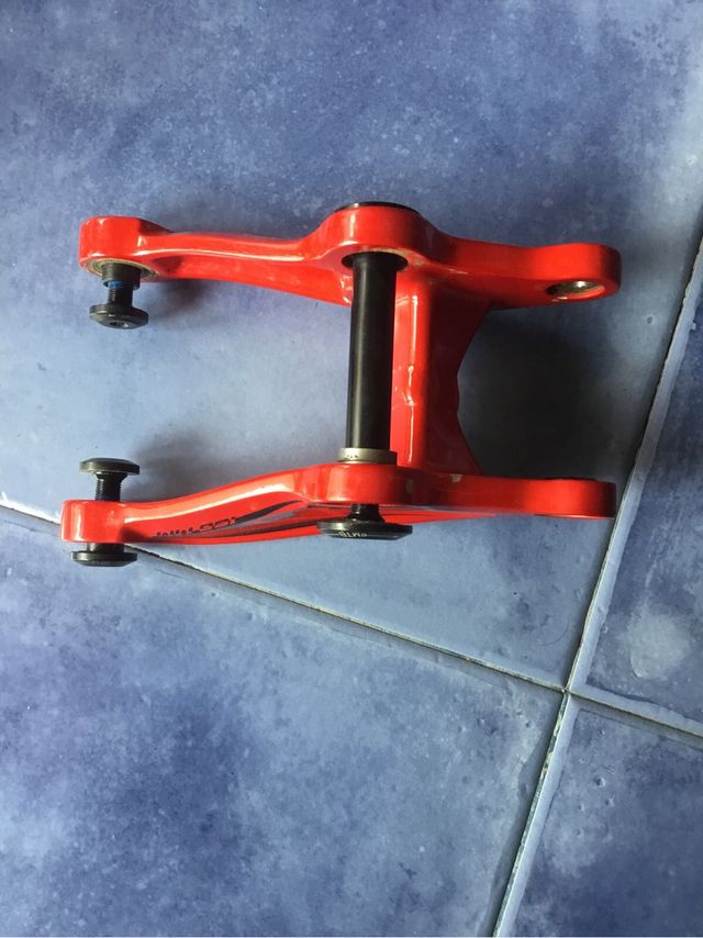 Biela suspension de Merida EOne Sixty