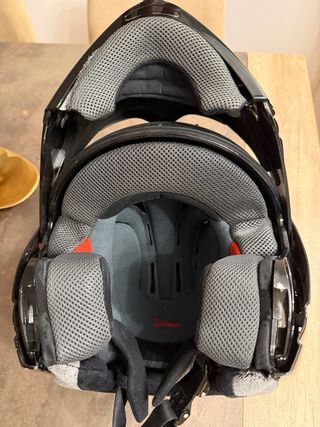 3 Cascos 
HJC Modular / Casco Ls2 / CRIVIT XS