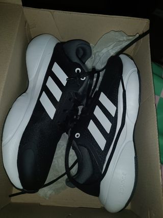 Zapatillas Adidas Response negras