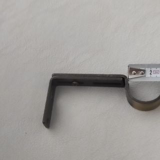 Soporte para cortinas.
