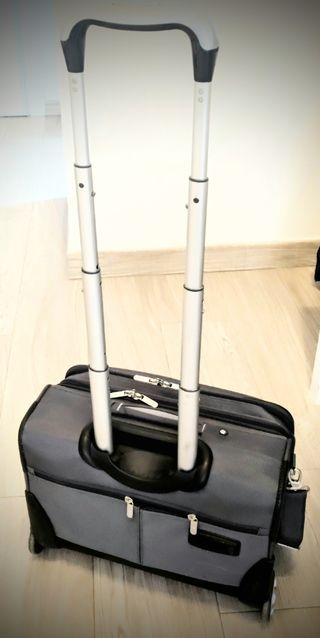 Trolley de cabina American Tourister