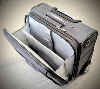 Trolley de cabina American Tourister