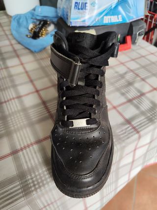 Nike Air Force 1 Mid