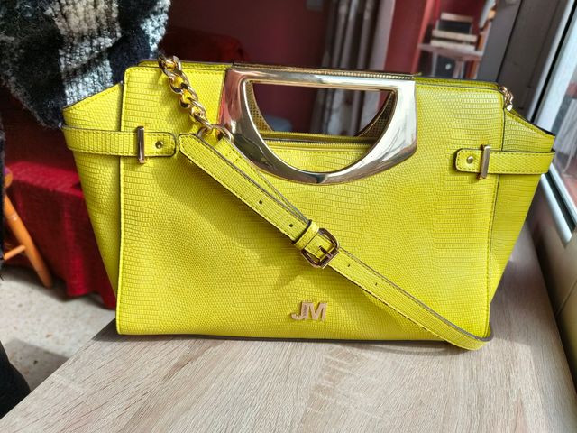 Bolso amarillo, Julien Macdonald