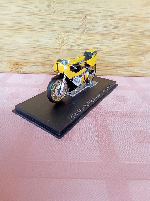 Yamaha YZR500 Kenny Roberts 1979