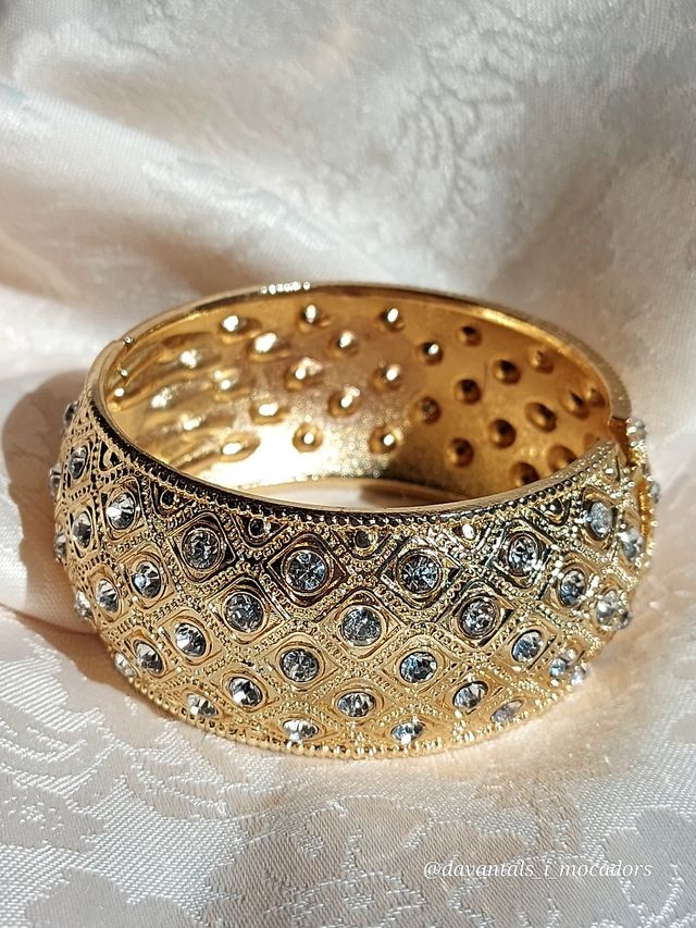 Brazalete oro y cristal