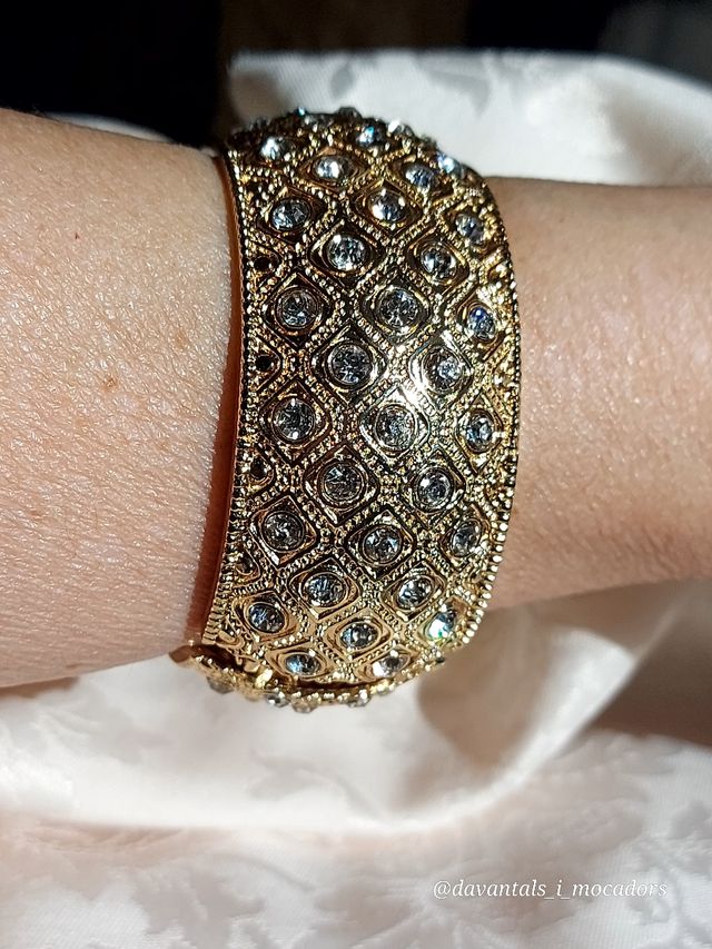 Brazalete oro y cristal