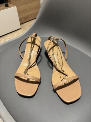 Sandalias de tacón pequeño