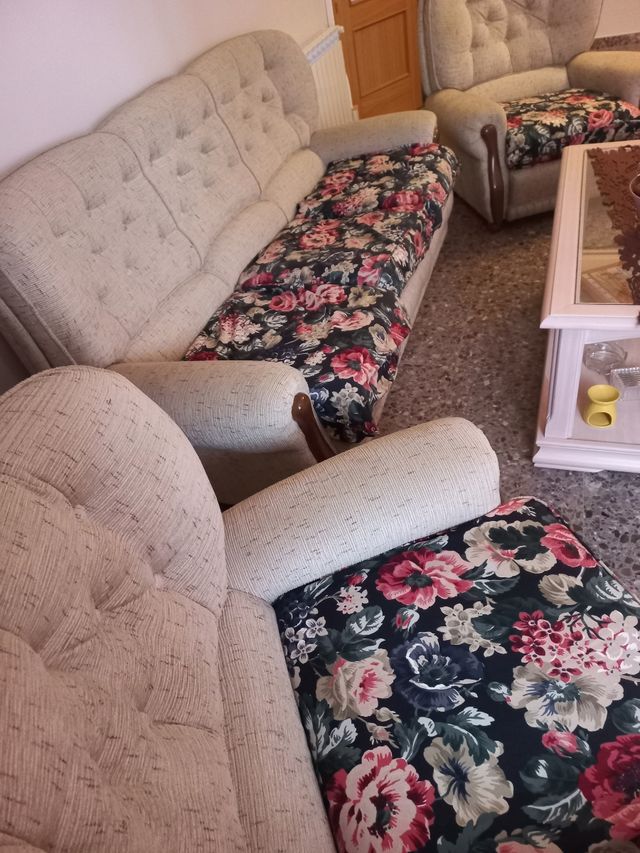 Sofa y sillones