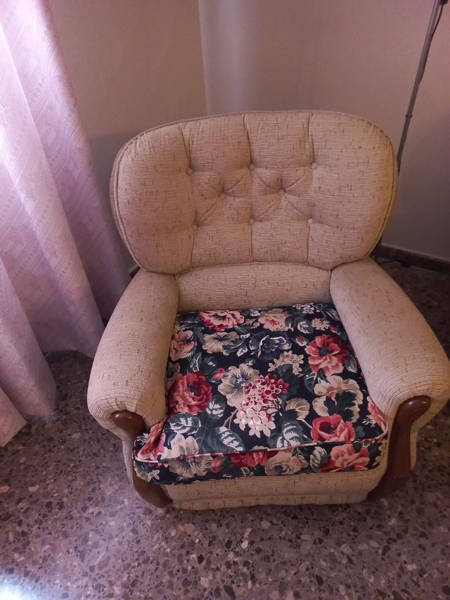 Sofa y sillones
