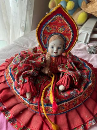 2 Bonecas  tradicional  Russa