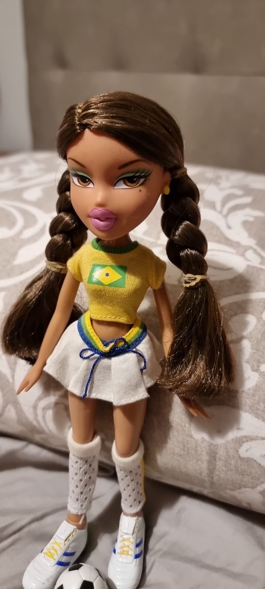 Muñeca Bratz Football 1st Edition