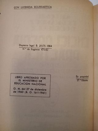 Libro antiguo escolar