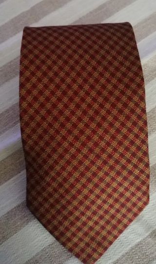 Corbata Massimo Dutti. Nueva