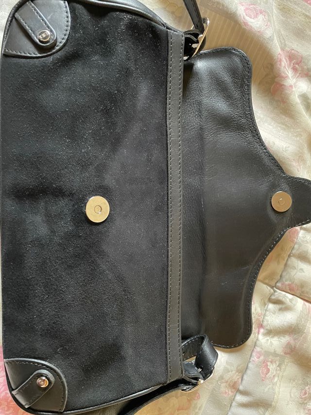 Bolso negro Balenciaga perfecto estado