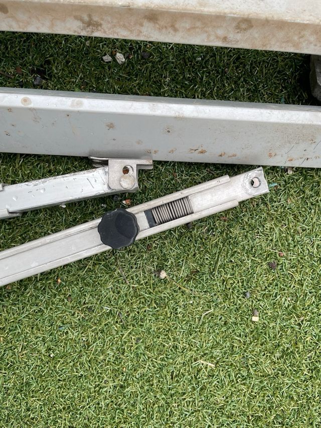 Brazos y patas toldo omnistor 4000