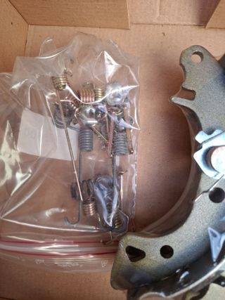 CITROEN AX,SAXO,PEUGEOT 106 kit frenos t