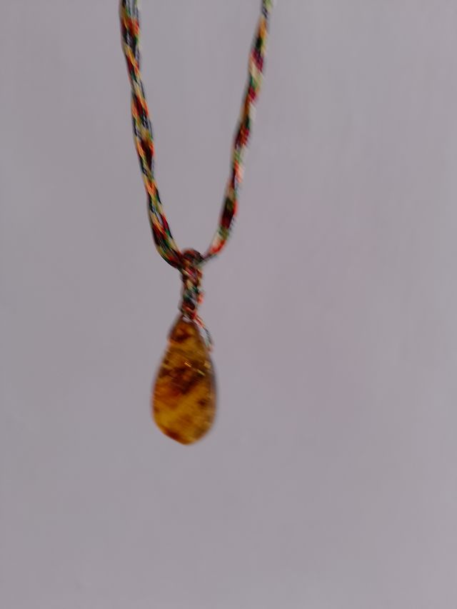 Ambar pura pendiente