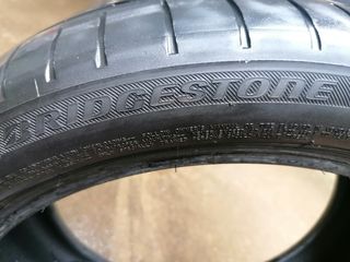Se vende 2 neumáticos brigestone