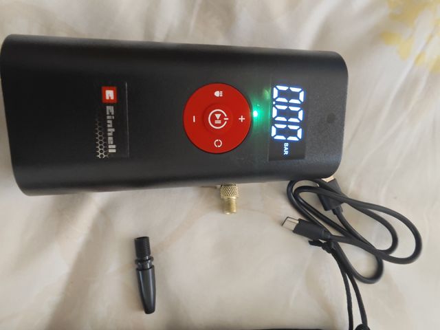 COMPRESOR DE AIRE PORTATIL