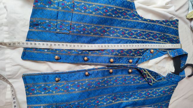 Chaleco y camisa fallero