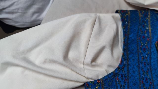 Chaleco y camisa fallero