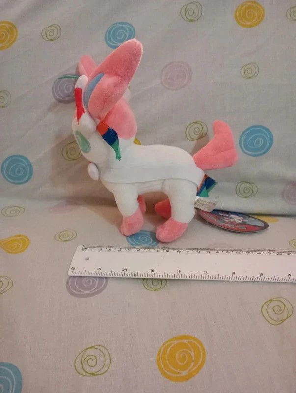 Pokémon peluche sylveon