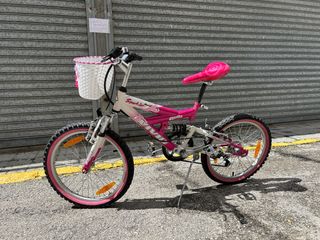 Bicicleta de niña