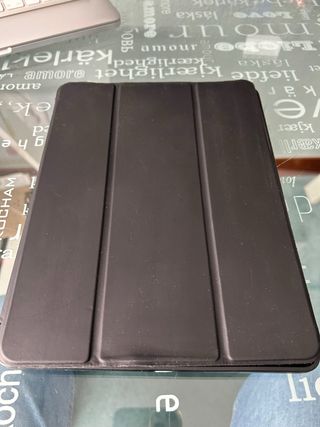 Funda negra iPad 7th 